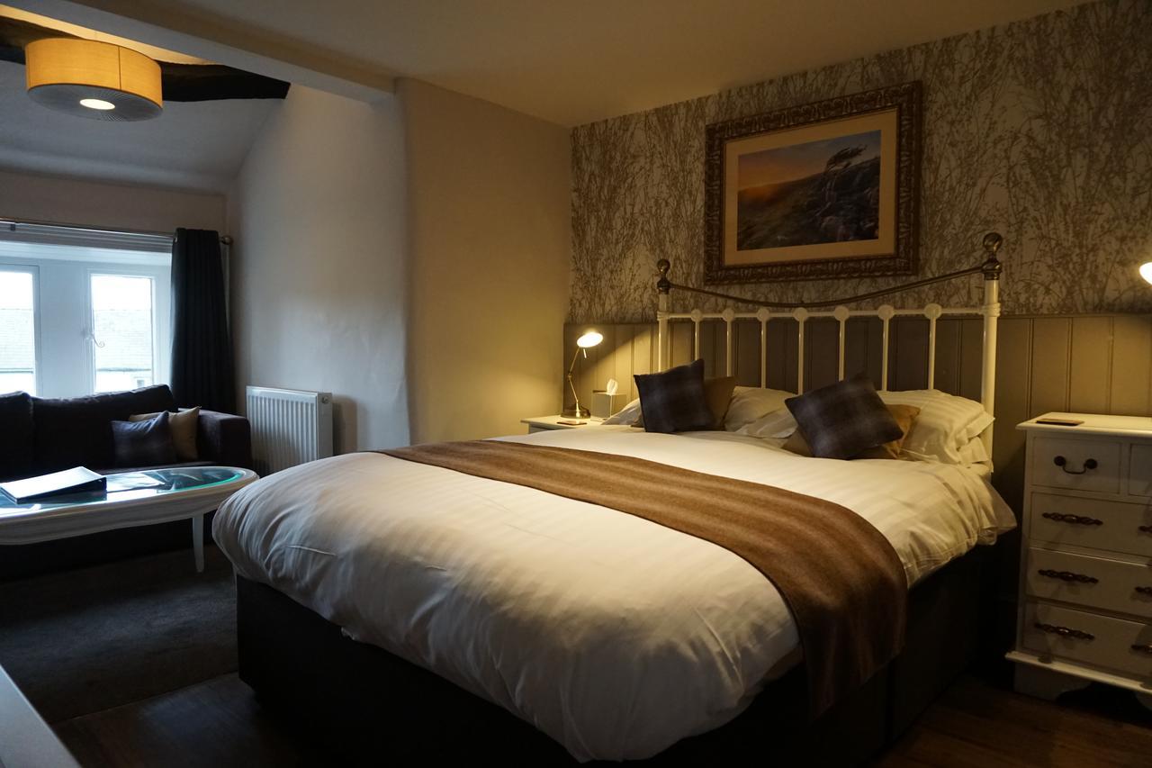 The Game Cock Inn Austwick Екстериор снимка